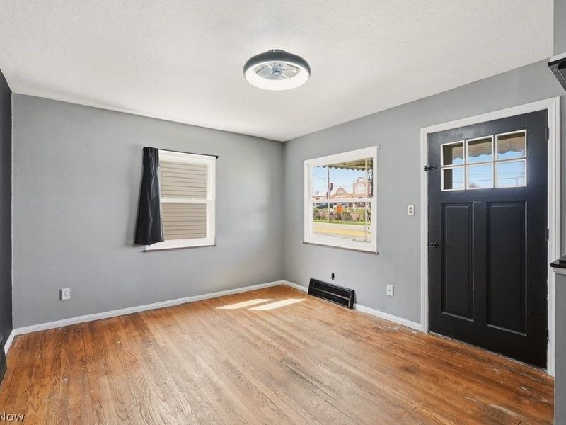 4919 Ridge Road, Brooklyn, OH 44144 Photo 3