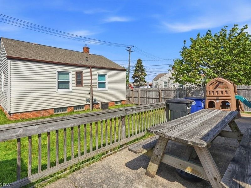 4919 Ridge Road, Brooklyn, OH 44144 Photo 30