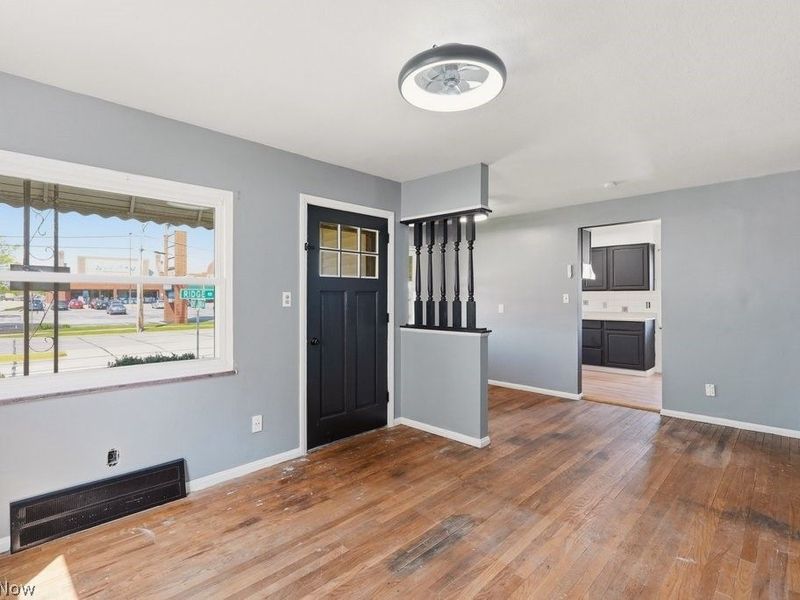 4919 Ridge Road, Brooklyn, OH 44144 Photo 6