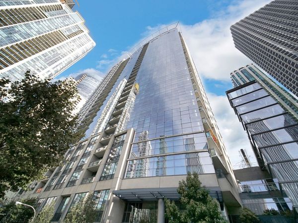 201 N Westshore Drive , Unit 2508, Chicago, IL 60601