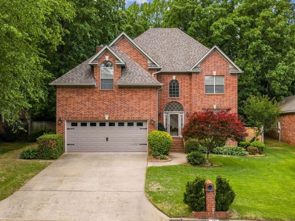 79 Aberdeen Drive, Little Rock, AR 72223