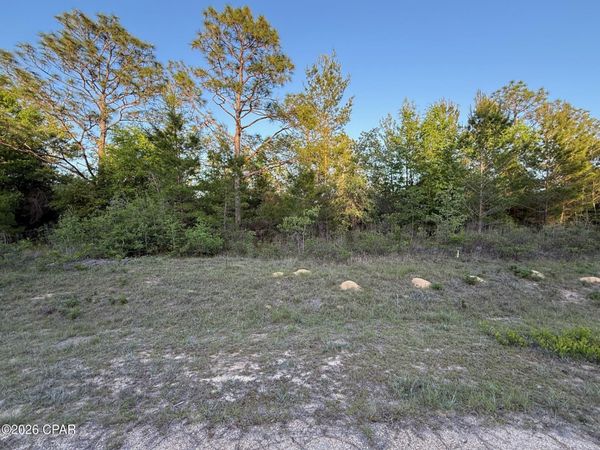 4131 Cambridge Drive , Chipley, FL 32428