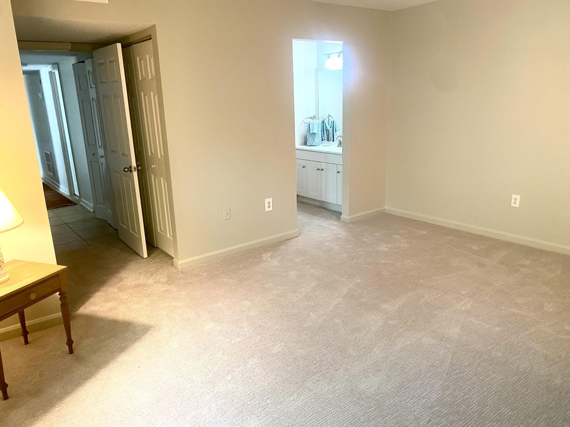 1402 Camp Road Photo 12