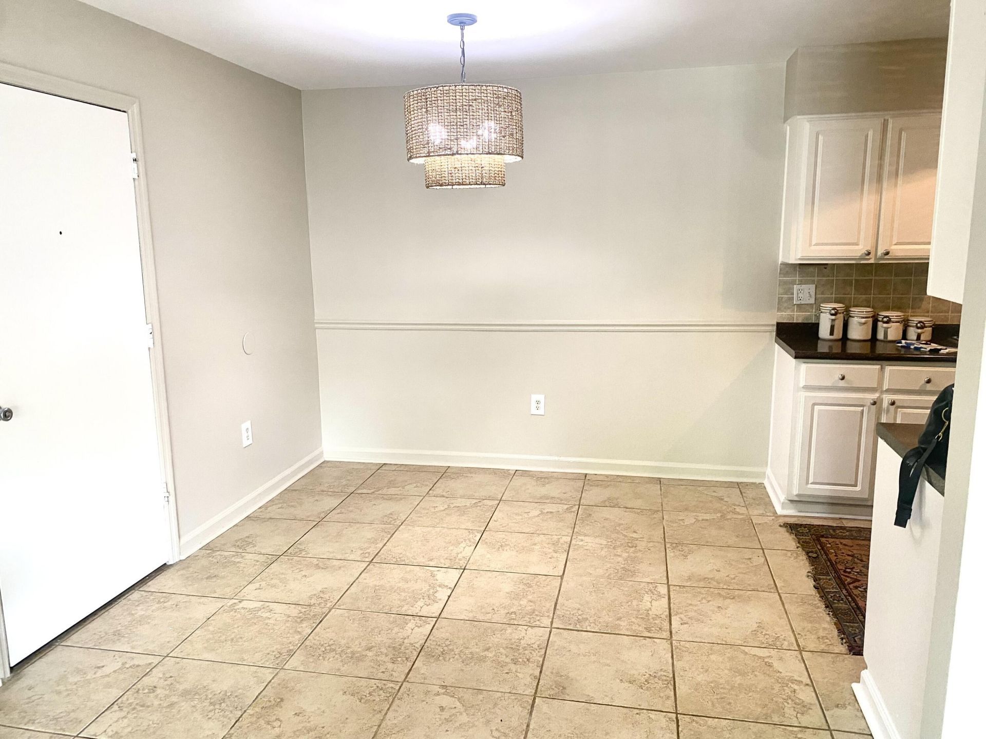 1402 Camp Road Photo 8