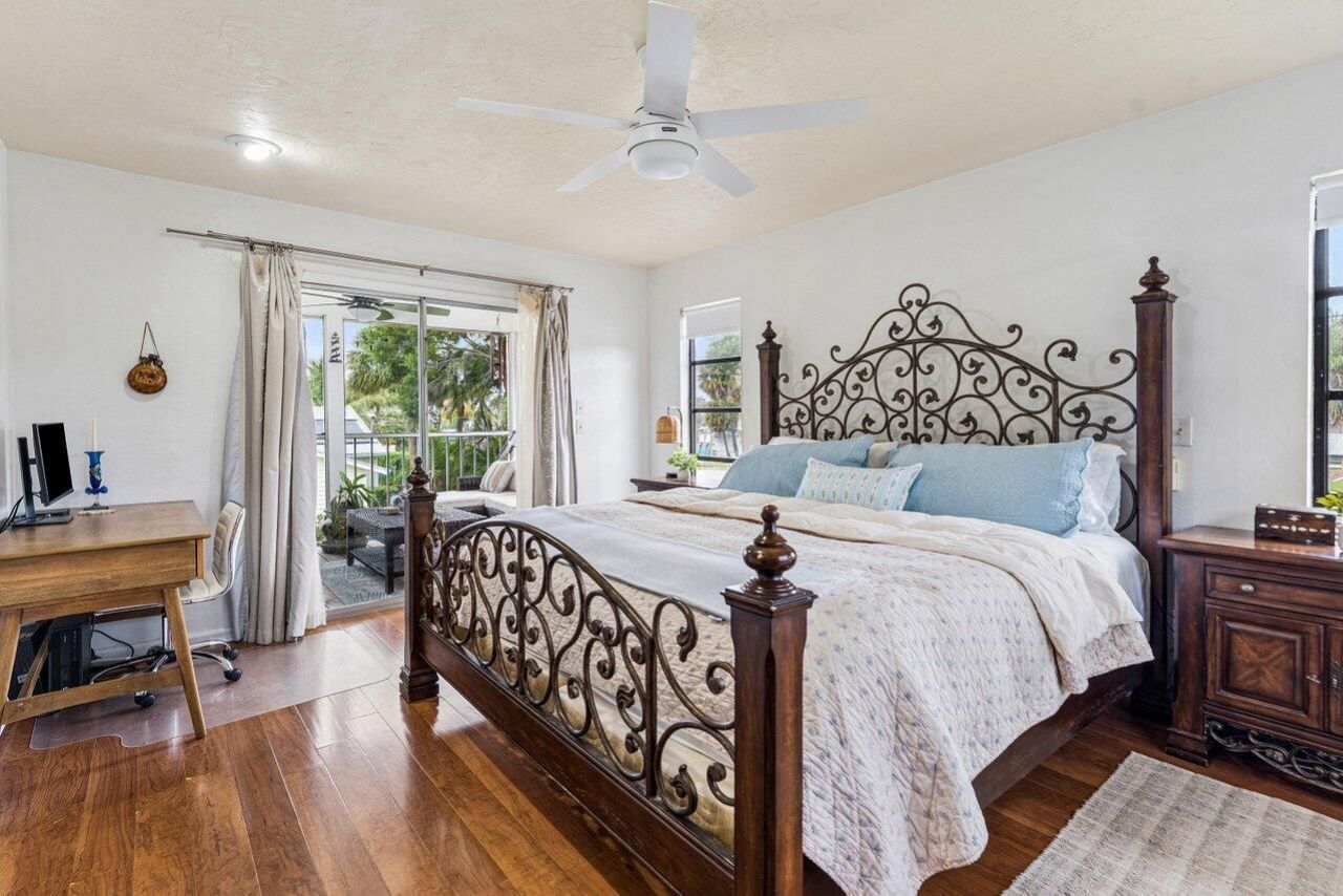 2101 N Palm Circle, North Palm Beach, FL 33408 Photo