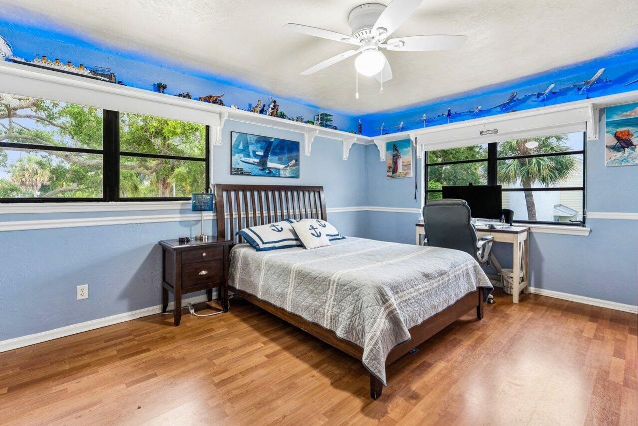 2101 N Palm Circle, North Palm Beach, FL 33408 Photo