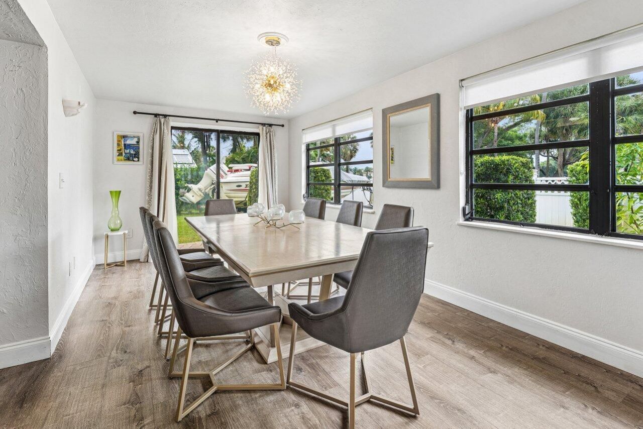 2101 N Palm Circle, North Palm Beach, FL 33408 Photo