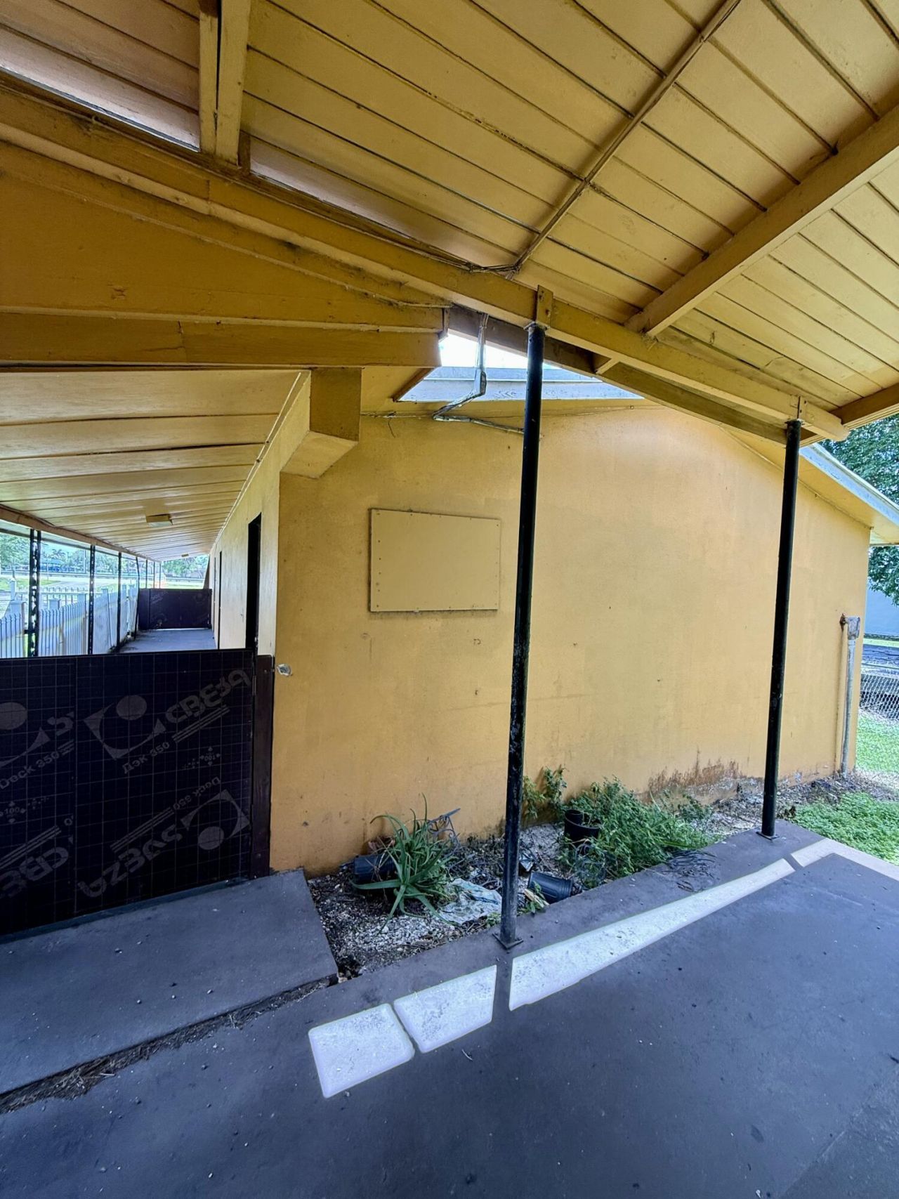 601 W Canal St Street N, Belle Glade, FL 33430 Photo