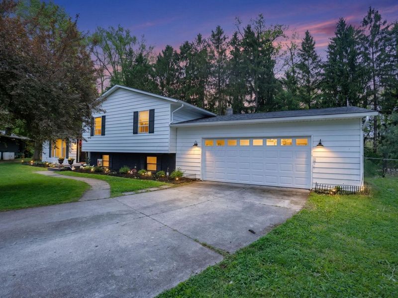 1330 Sequoia Lane, Heath, OH 43056 Photo 2