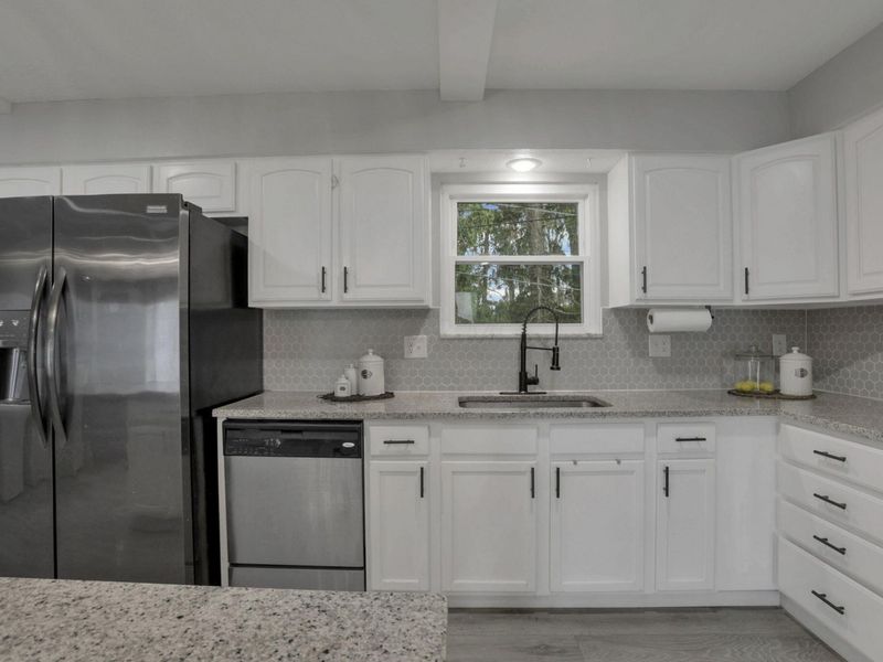 1330 Sequoia Lane, Heath, OH 43056 Photo 22