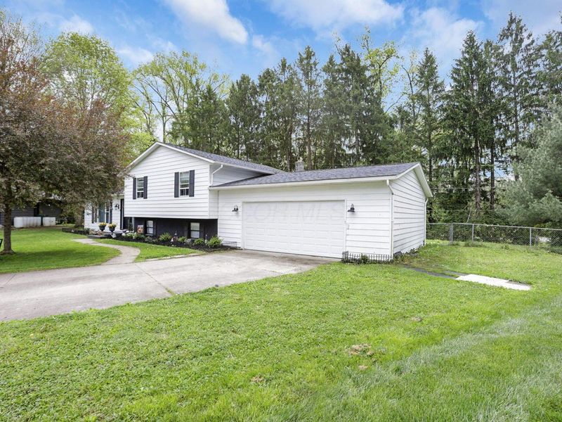 1330 Sequoia Lane, Heath, OH 43056 Photo 3