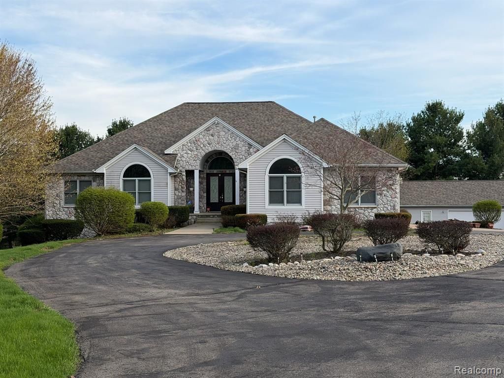 4366 Cordova Drive, York Township, MI 48160 Main Photo