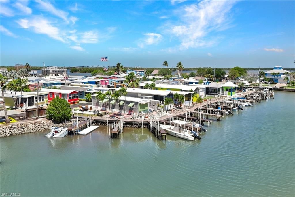 414 Papaya St , Unit 53, Goodland, FL 34140 Photo