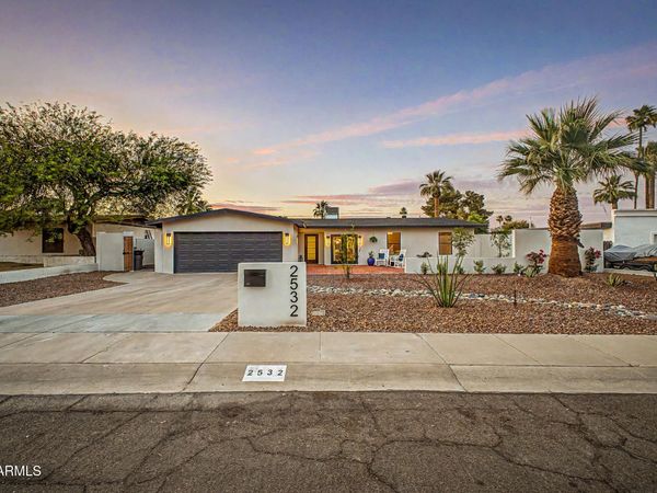 2532 E Sahuaro Drive, Phoenix, AZ 85028