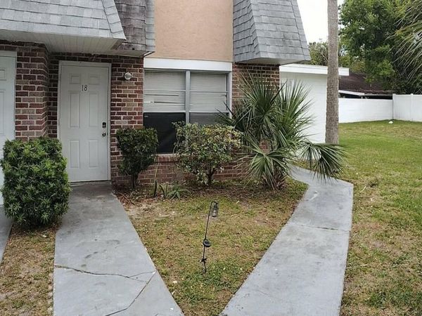 1610 S Palmetto Avenue, Unit 18, South Daytona, FL 32119