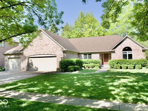 1456 Bent Tree Place, Greenwood, IN 46143