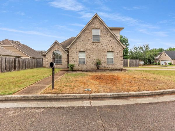 6804 KERRI VALLEY LN, Unincorporated, TN 38018