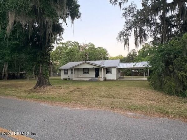 130 PRICE Street, Palatka, FL 32177