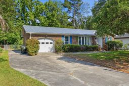 226 Loblolly Circle photo 4
