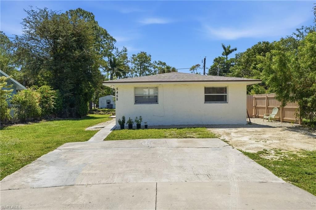 5458 Sholtz St, Naples, FL 34113 Photo