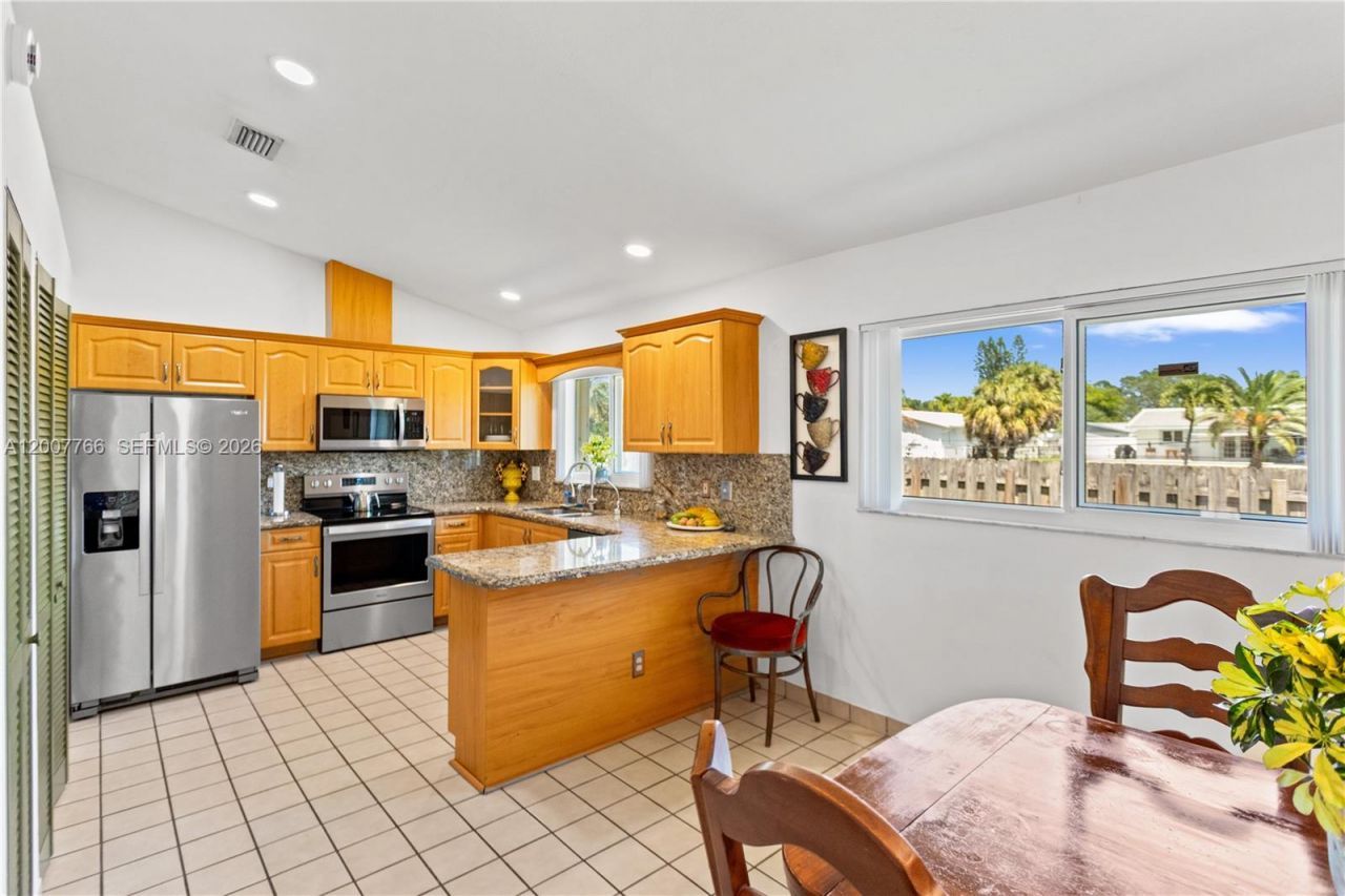 6450 SW 13th St, Plantation, FL 33317 Photo