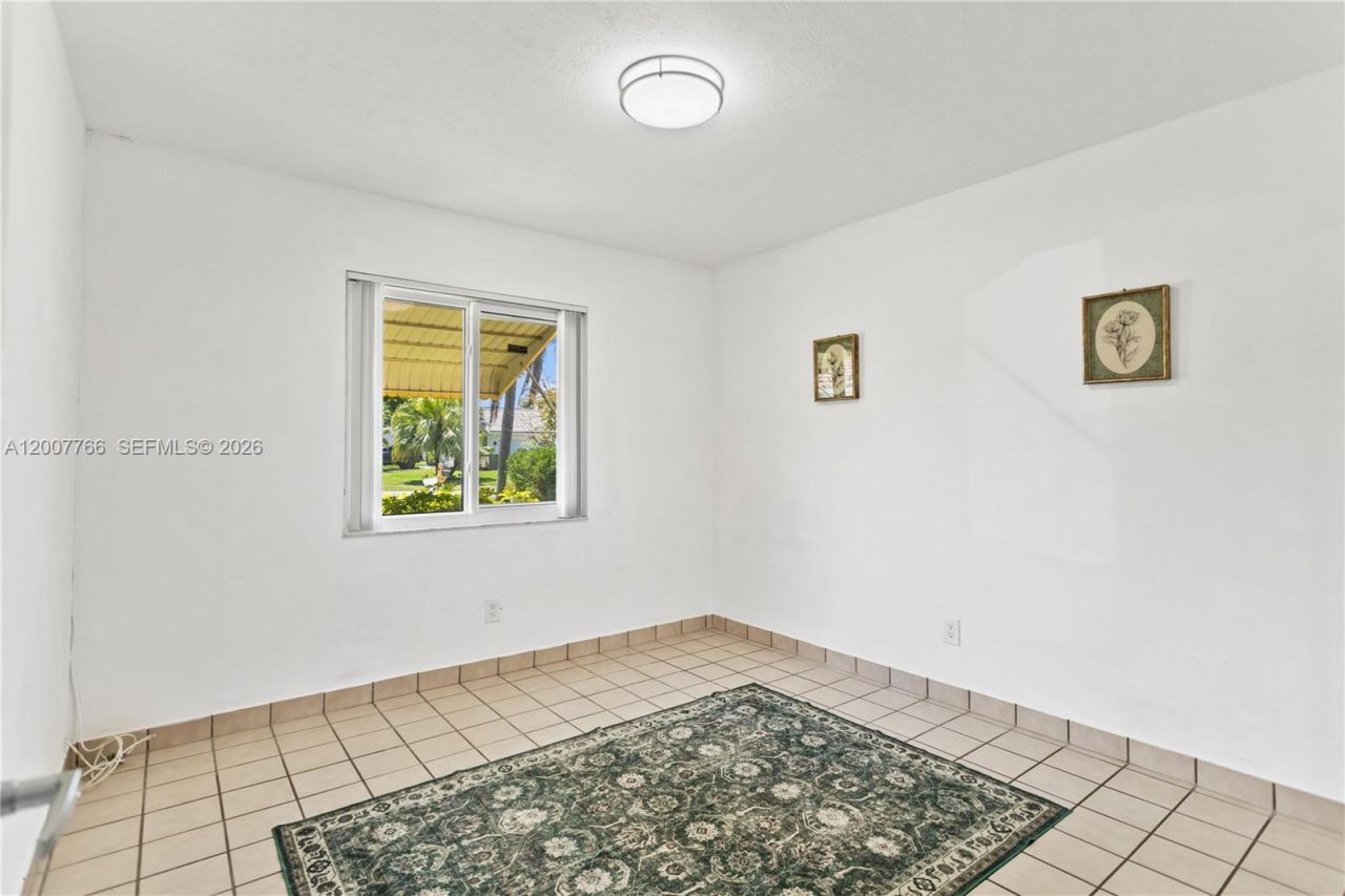 6450 SW 13th St, Plantation, FL 33317 Photo