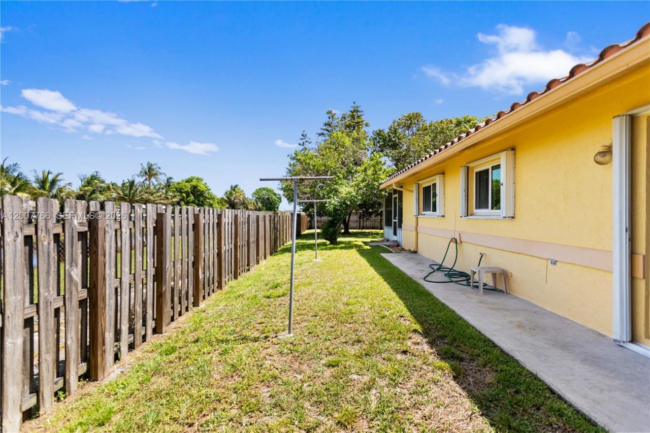 6450 SW 13th St, Plantation, FL 33317 Photo
