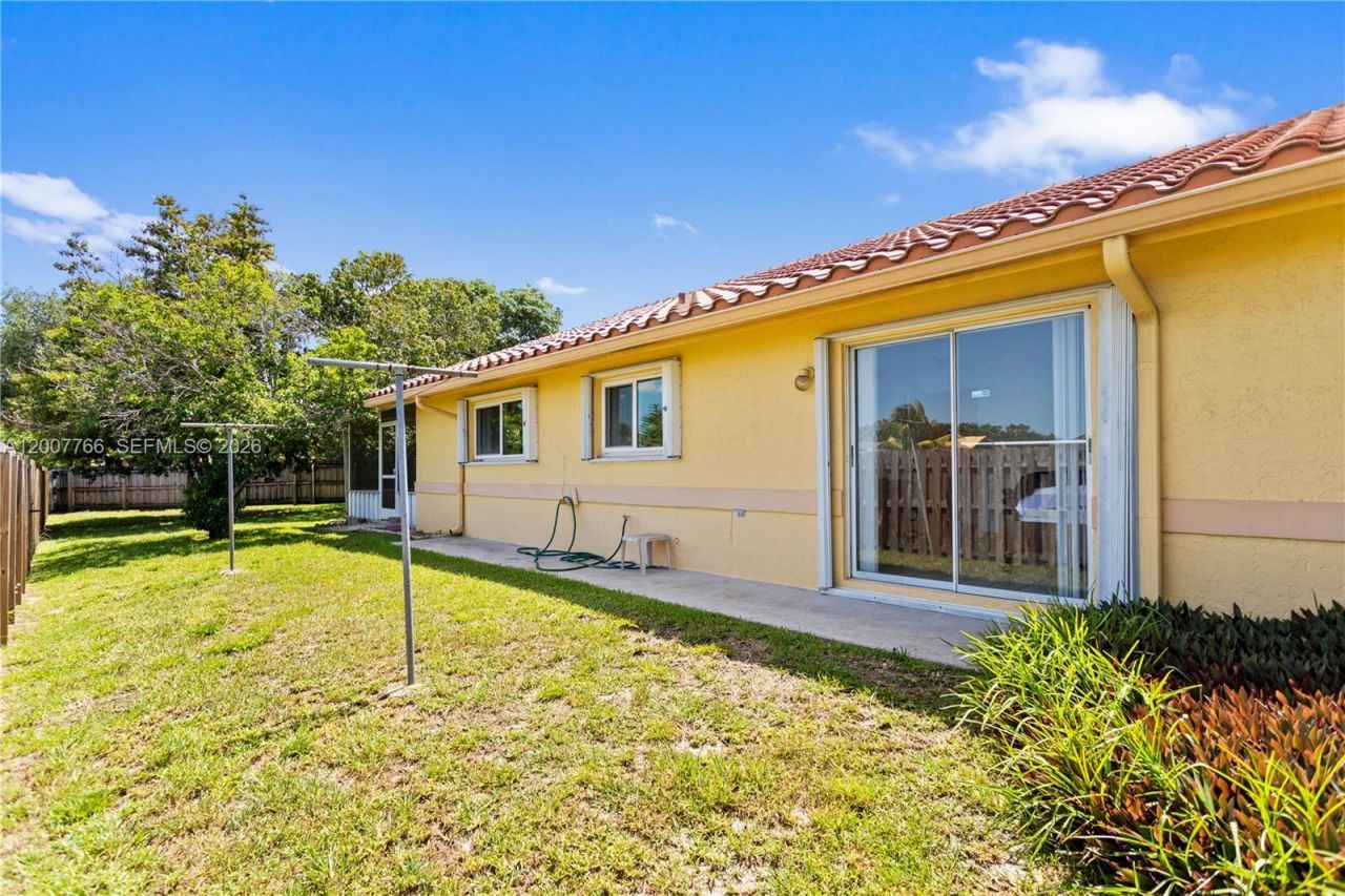 6450 SW 13th St, Plantation, FL 33317 Photo