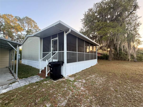 21809 SUNSET DRIVE , ASTOR, FL 32102