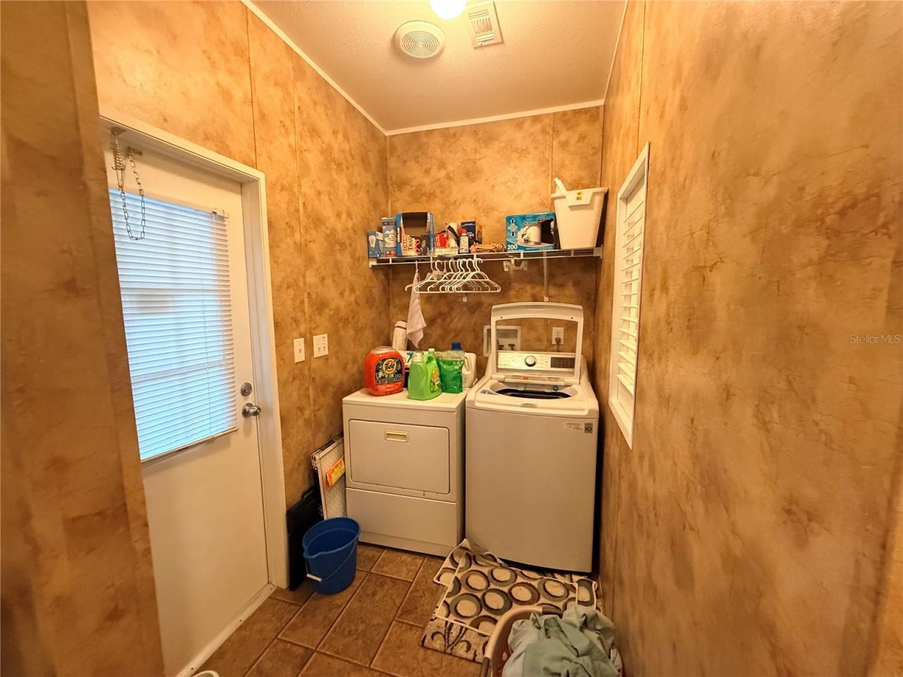 21809 Sunset Drive , Astor, FL 32102 Photo