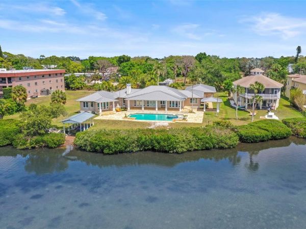 1721 GULF ROAD, TARPON SPRINGS, FL 34689