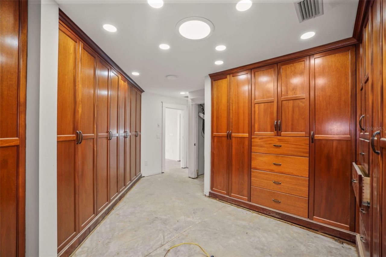 1721 Gulf Road, Tarpon Springs, FL 34689 Photo