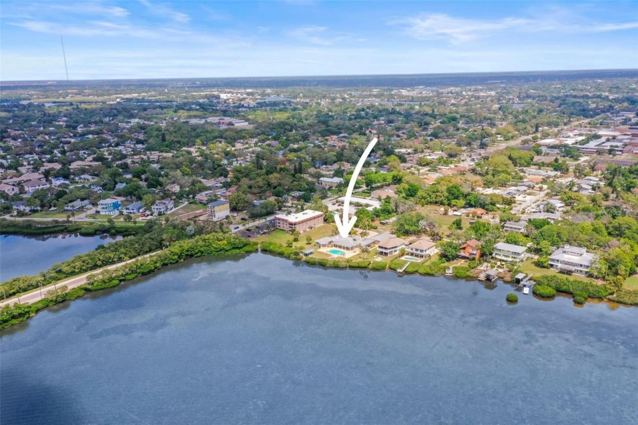 1721 Gulf Road, Tarpon Springs, FL 34689 Photo