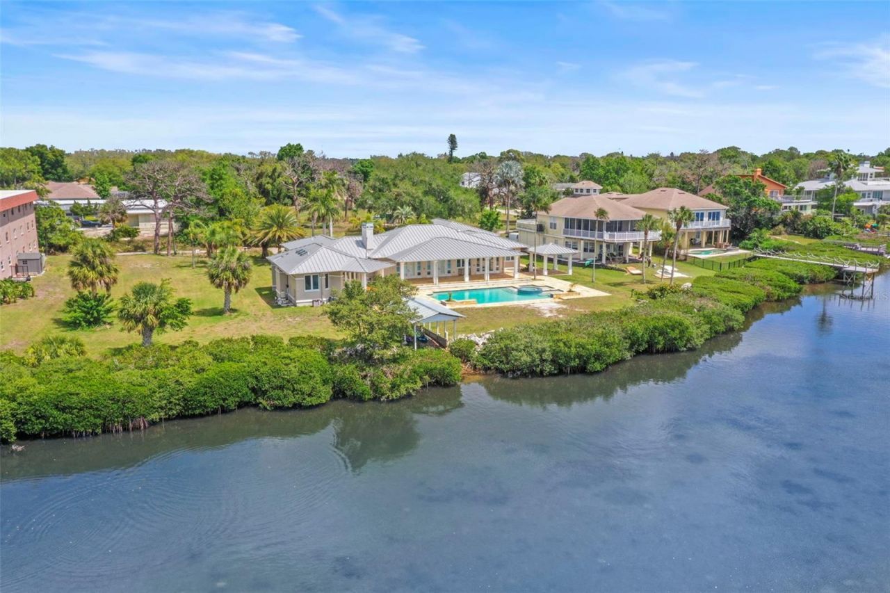 1721 Gulf Road, Tarpon Springs, FL 34689 Photo