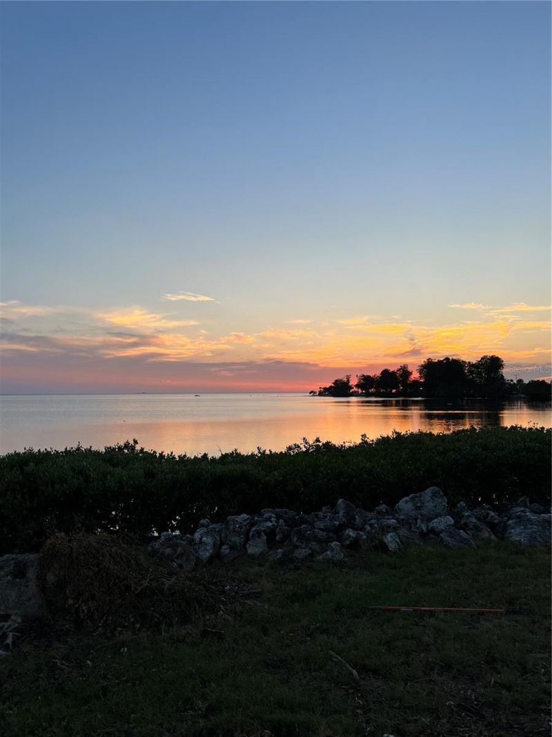 1721 Gulf Road, Tarpon Springs, FL 34689 Photo