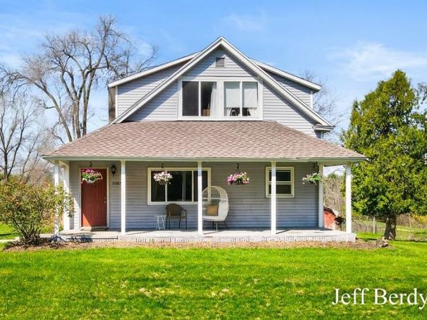 11287 Long Lake Drive NW, Sparta, MI 49345