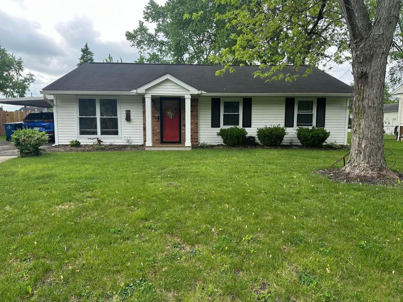 397 Mccutcheon Road, Columbus, OH 43230 Photo 2