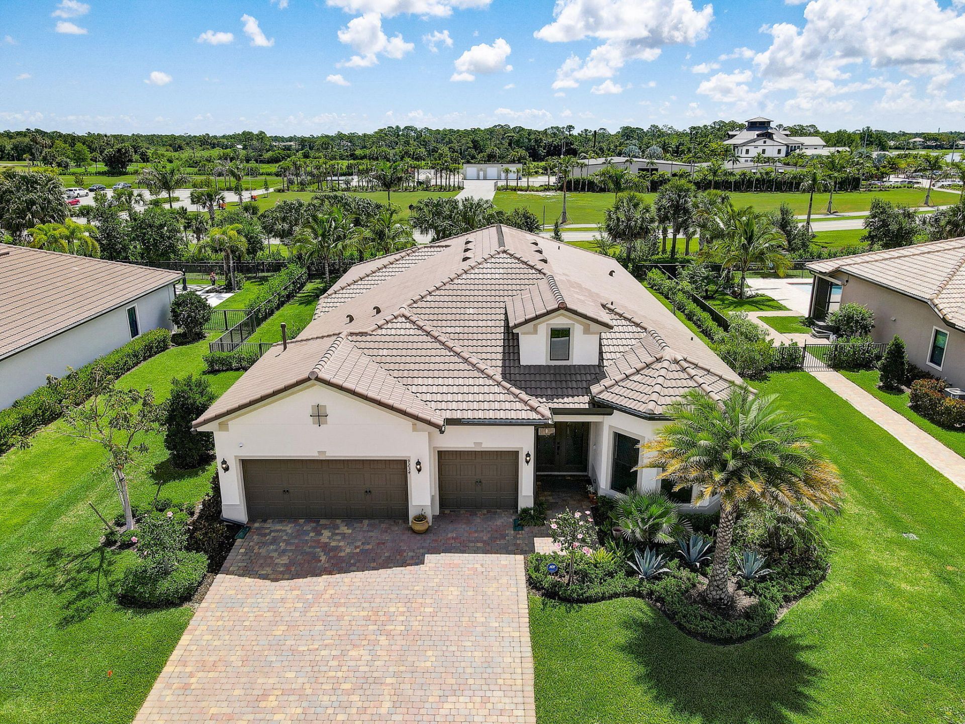 9234 Balsamo Drive, Palm Beach Gardens, FL 33412 Photo