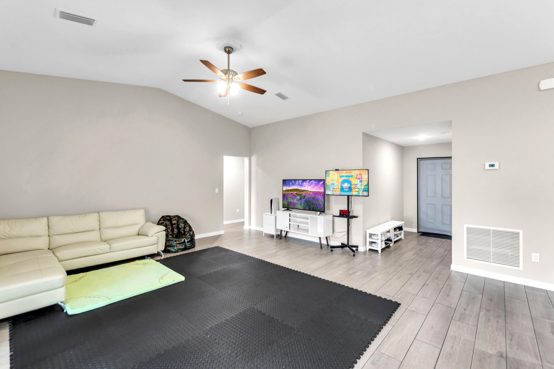 1220 SE Navajo Lane, Port Saint Lucie, FL 34983 Photo