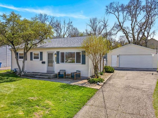 5408 Healy Lane, Monona, WI 53716