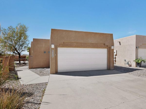 5002 Mirador Drive NW, Albuquerque, NM 87120