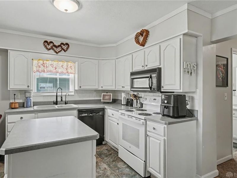 401 Main Street, Gordon, OH 45304 Photo 26