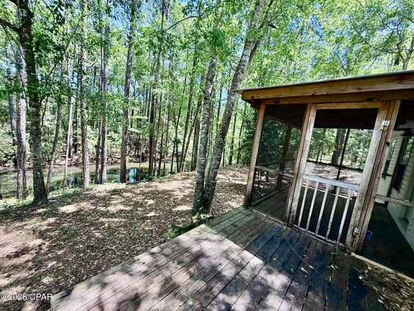 611 Alaqua Drive , Freeport, FL 32439