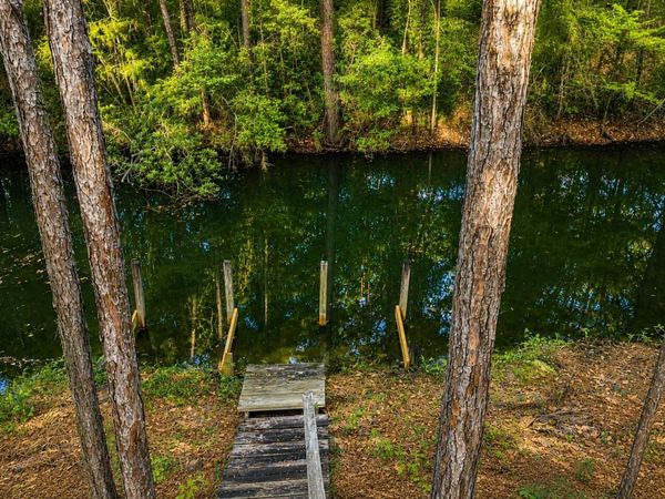 611 Alaqua Drive, Freeport, FL 32439
