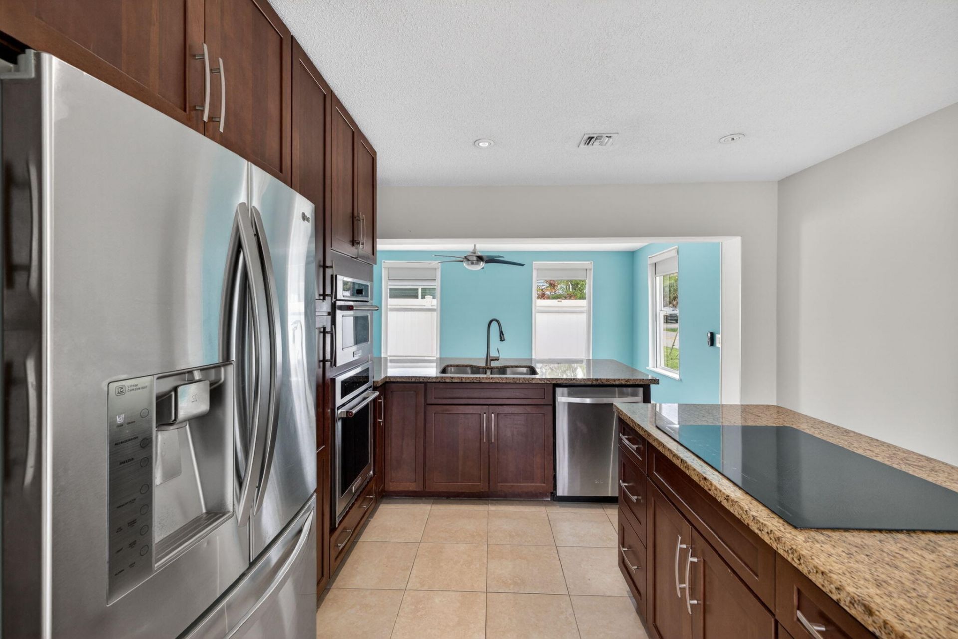 4579 NW 17th Terrace, Tamarac, FL 33309 Photo