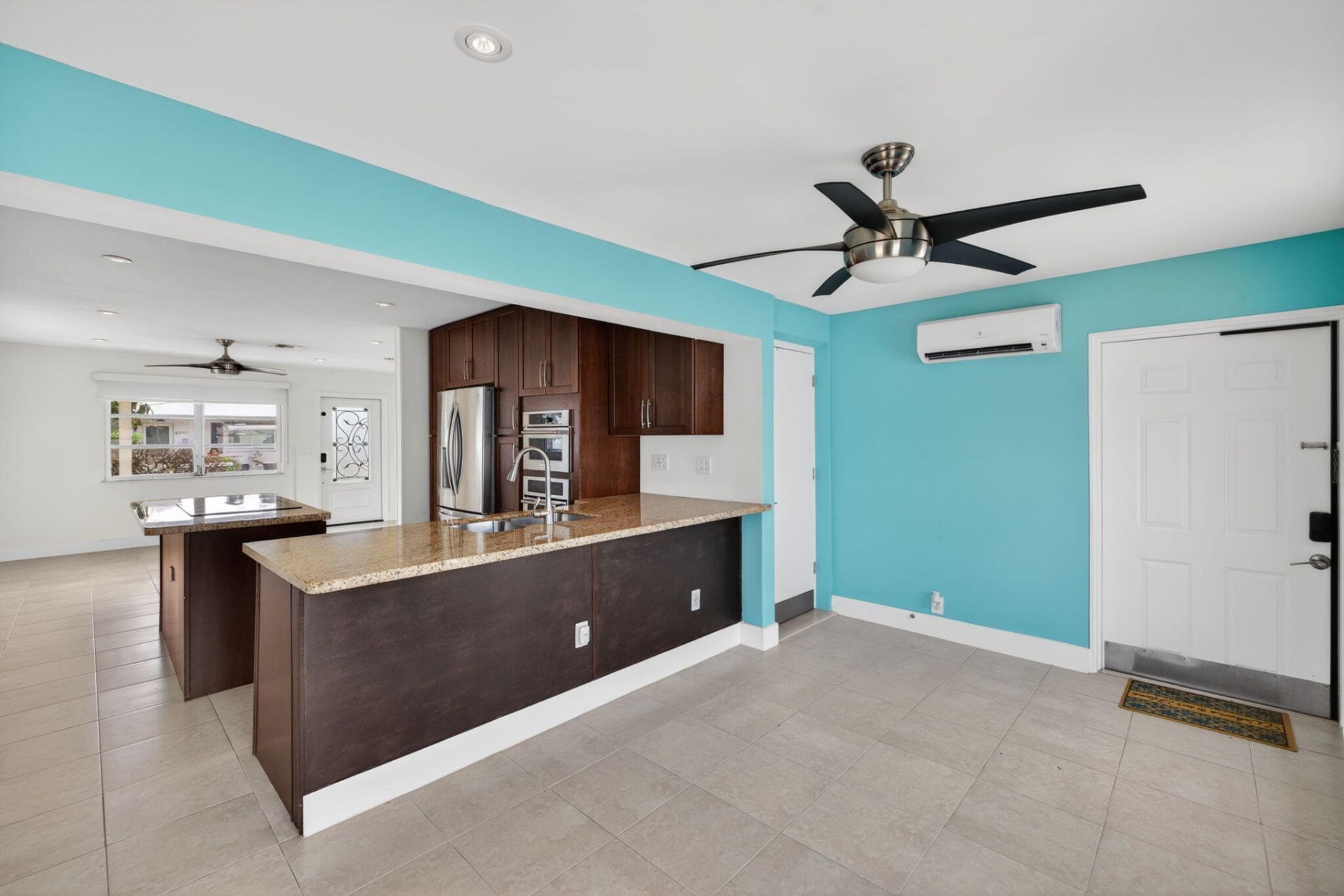 4579 NW 17th Terrace, Tamarac, FL 33309 Photo