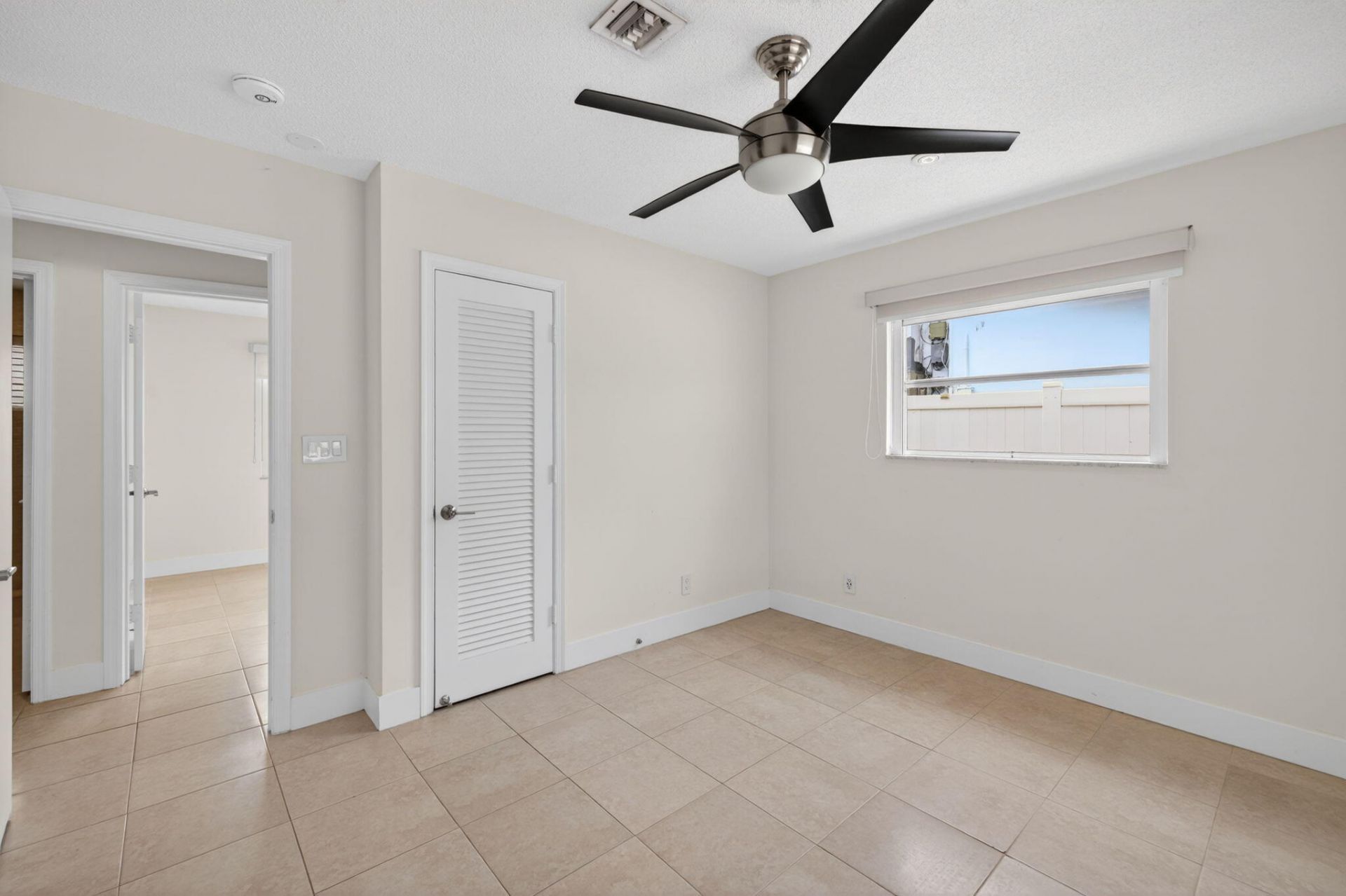 4579 NW 17th Terrace, Tamarac, FL 33309 Photo