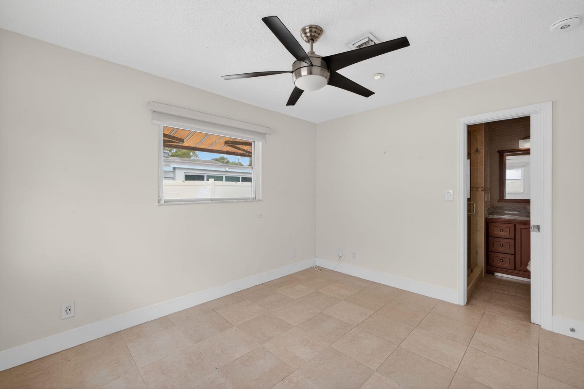 4579 NW 17th Terrace, Tamarac, FL 33309 Photo