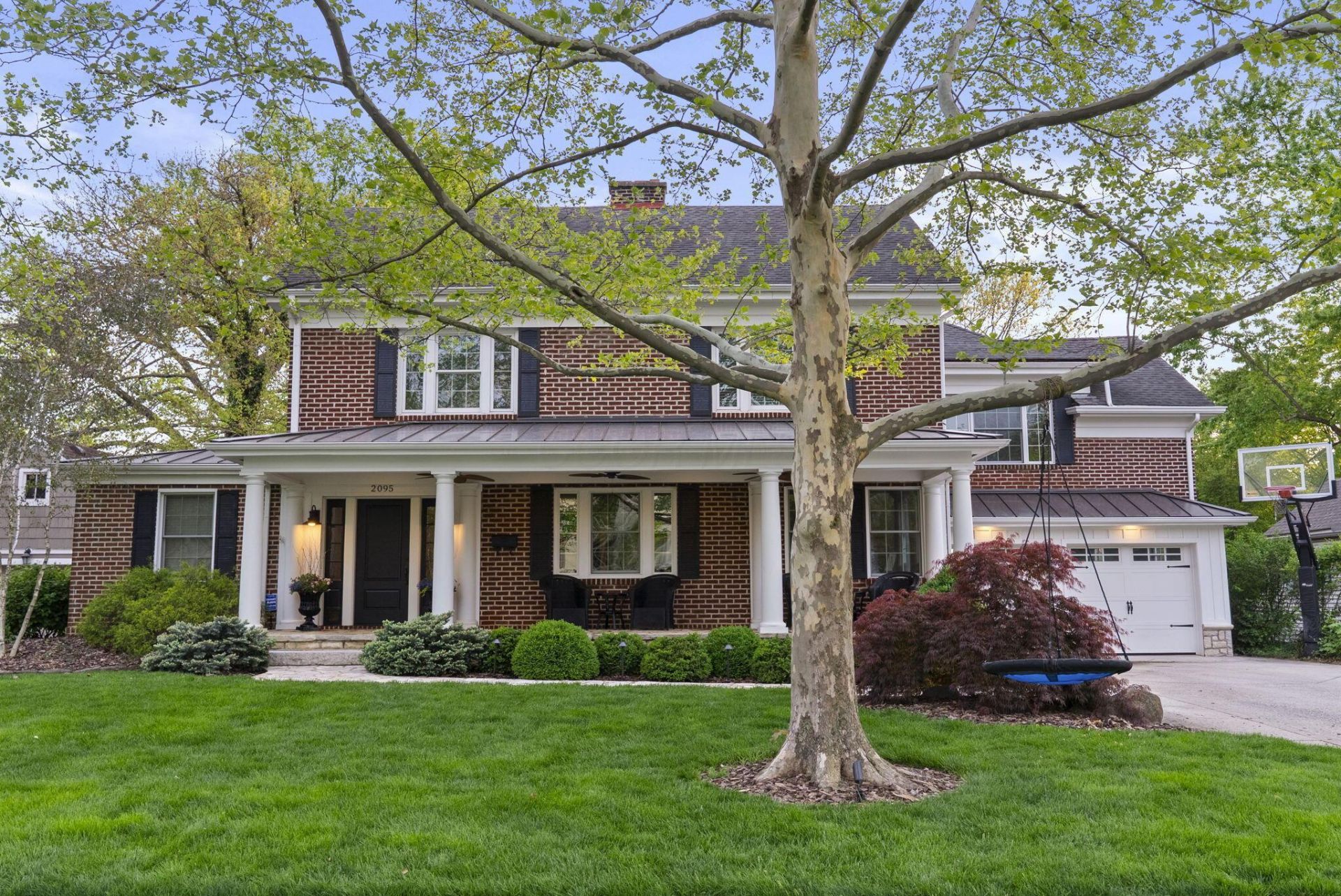 2095 Tremont Road, Columbus, OH 43221 Main Photo