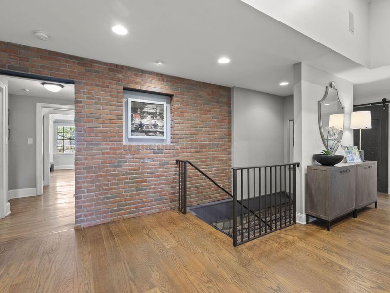 2095 Tremont Road, Columbus, OH 43221 Photo 28